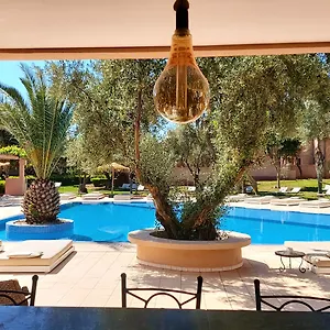 لا ميزون دو اوليفييه 4* Lagouassem